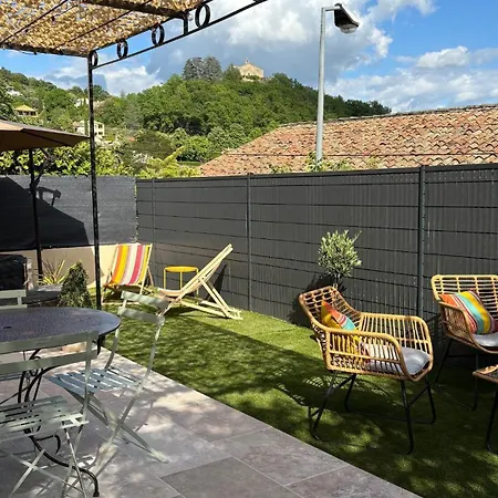 La P'tite Maison بيت للعطل *